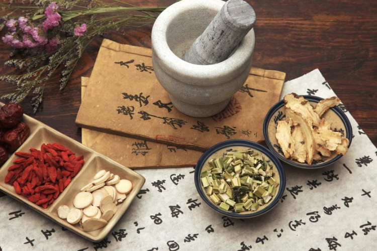Traditional Chinese Medicine and its effect on diabetes | Did you know that diabetes patients who use traditional Chinese medicine therapies in addition to allopathic treatment could receive better outcomes than if they used Western treatment alone?