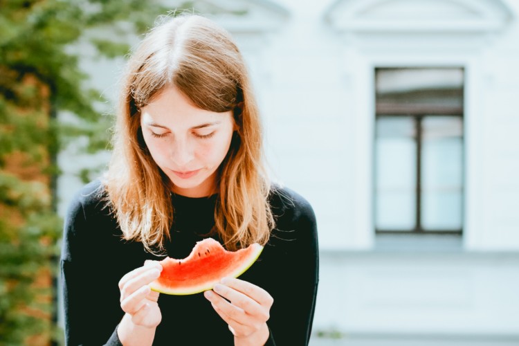 The Link Between Your Posture and Your Gut